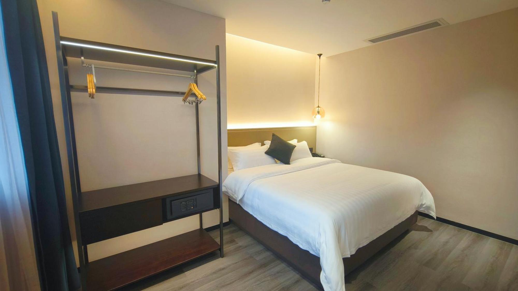 Shenzhen Lido Hotel Exterior photo